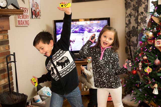 Getting the Most out of your Kiddo’s Christmas Gifts