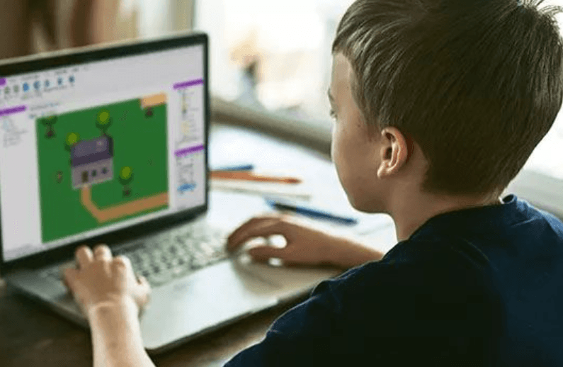 Roblox Game Design Camp (Ages 7-9)
