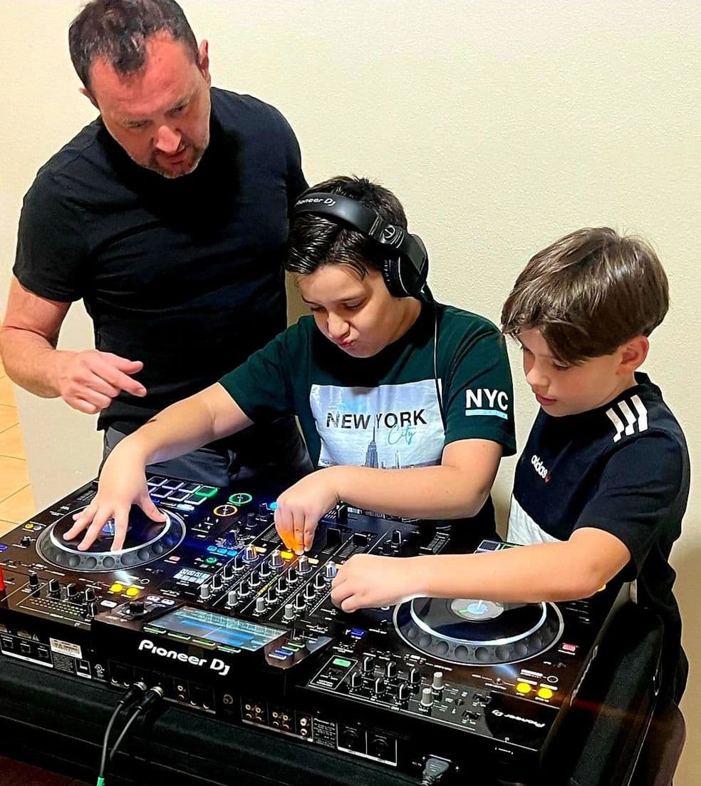DJ Future Stars