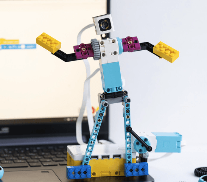 Build Your Own Robots and 3D Printing (Morning - Ages 6 to 9)